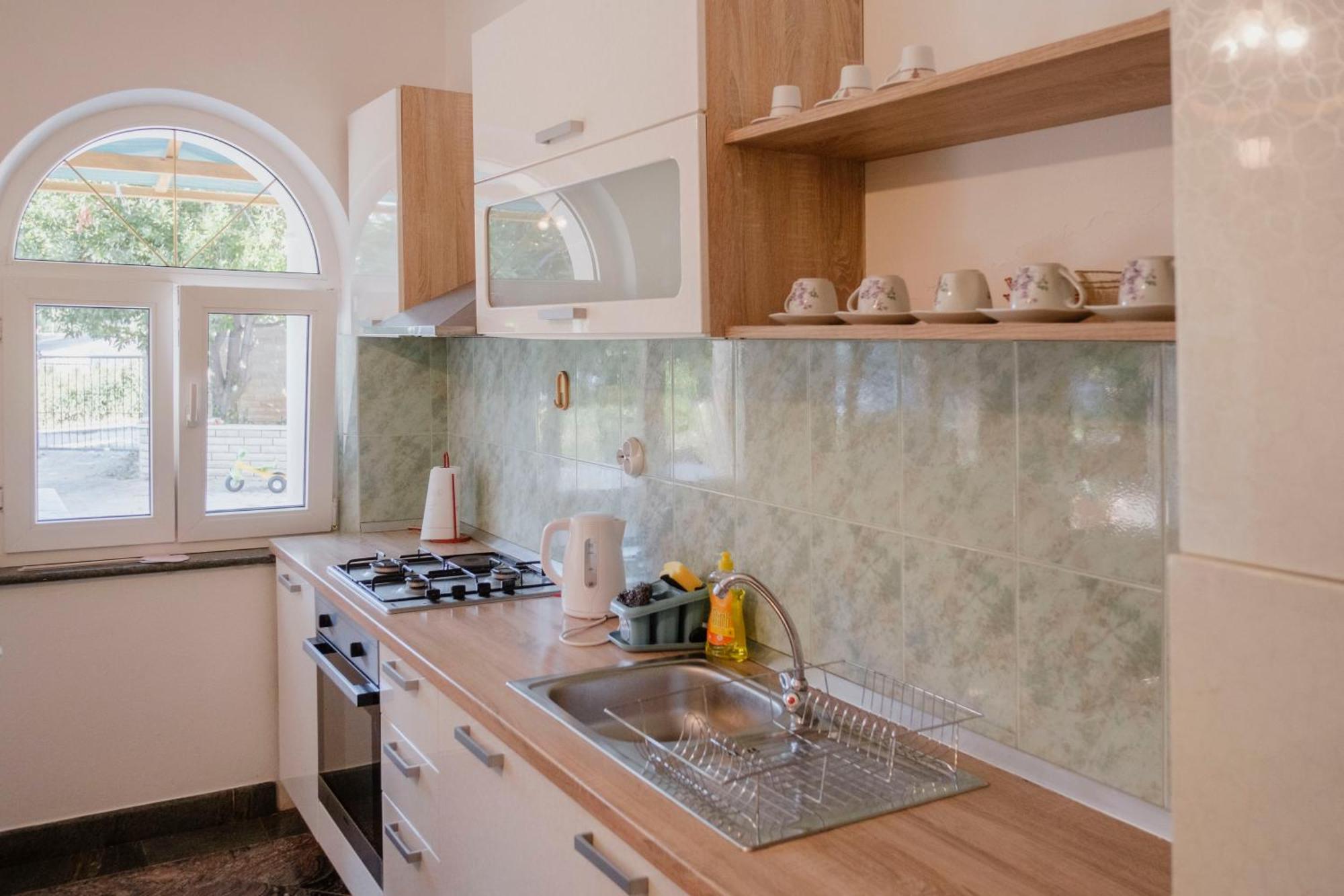 Apartment Curri Пучишча Экстерьер фото