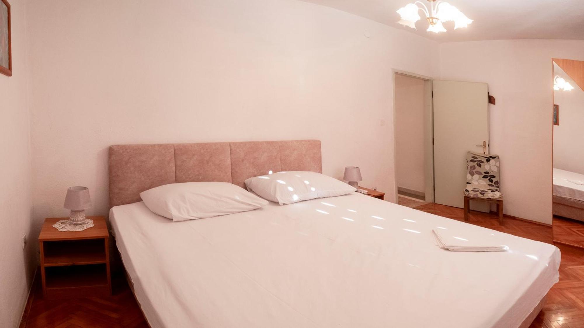 Apartment Curri Пучишча Экстерьер фото