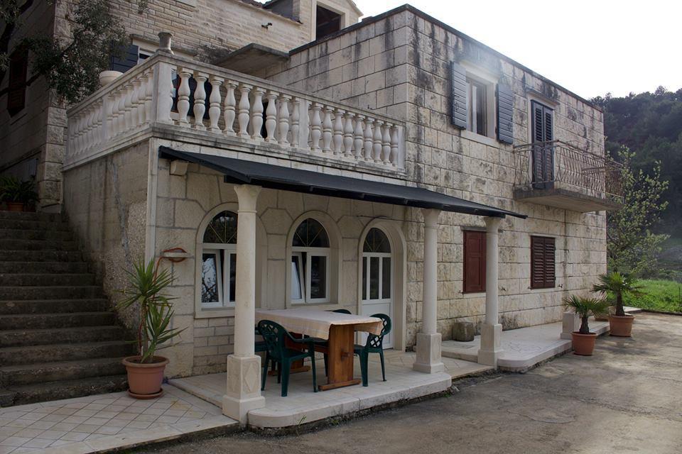 Apartment Curri Пучишча Экстерьер фото